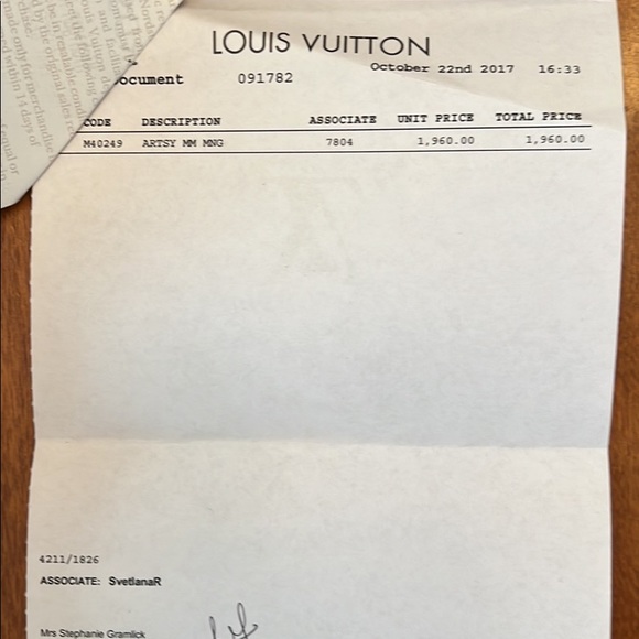 Louis Vuitton Artsy MM bag - Picture 7 of 9